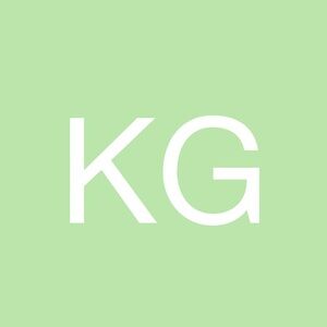 Meet your Posher, Karol